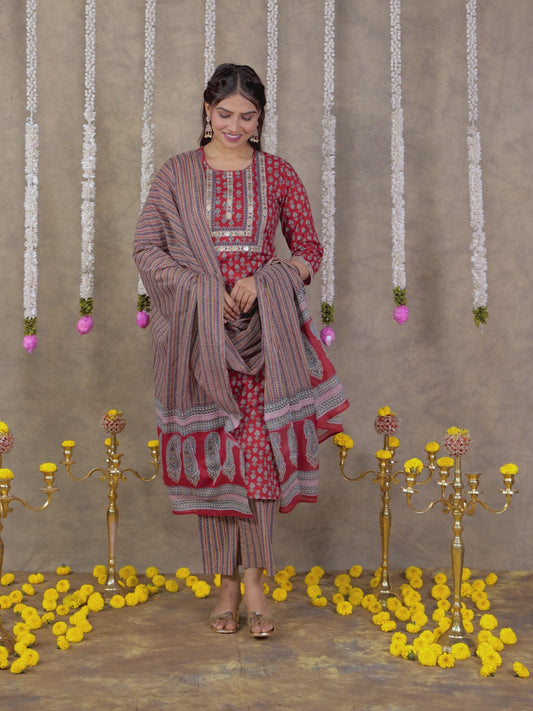 Embroidered Soft Cotton Floral Straight Red Kurta