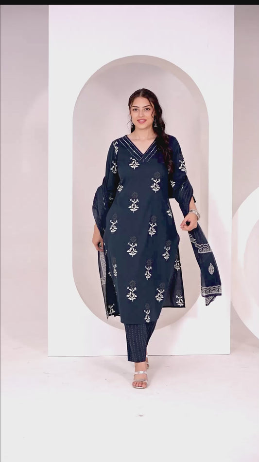 Embroidered Soft cotton Floral Straight Blue Kurta