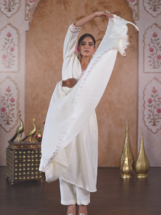 Embroidered Chanderi Solid Anarkali Off White Kurta
