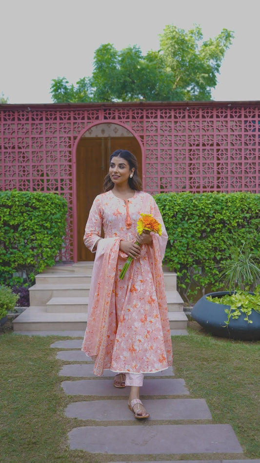 Soft Cotton Floral Flared Peach Kurta