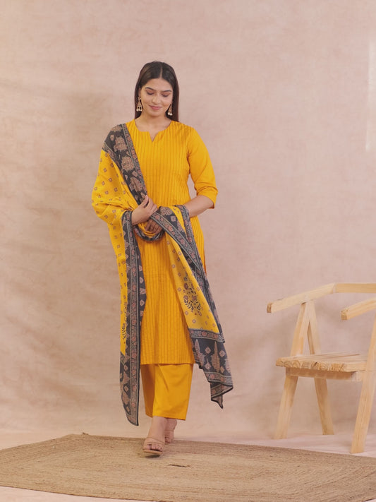 Soft Cotton Solid Straight Yellow Kurta