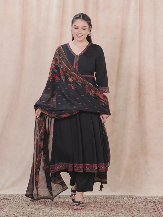 Viscose Solid Anarkali Black Kurta