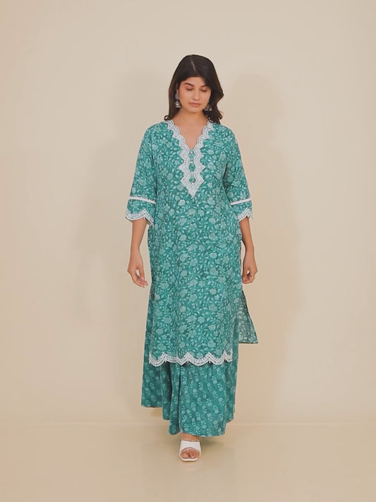 Embroidered Kantha Cotton Floral Straight Turquoise Kurta