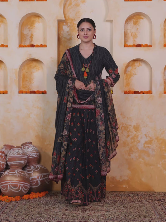 Soft Cotton Placement Print Straight Black Kurta (With Necklace)