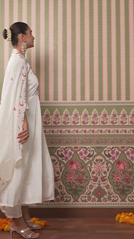 Embroidered Blended Silk Solid Flared White Kurta