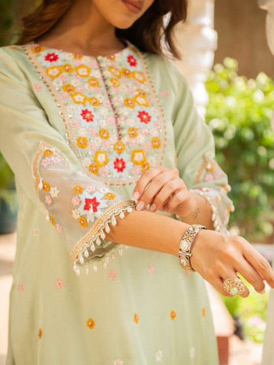 AJIESH OBEROI Floral Embroidered Thread Work Kurta With Palazzos & Dupatta