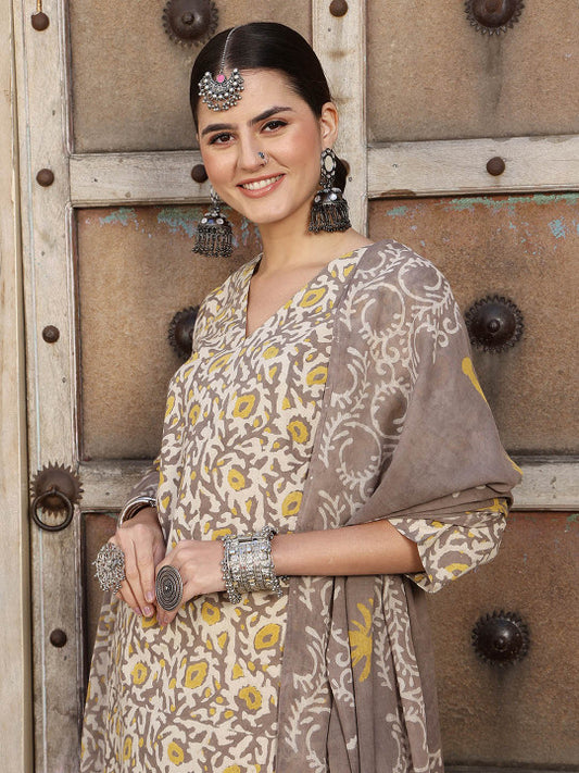 Taavi Floral Printed Dabu Straight Kurta with Trouser & Dupatta