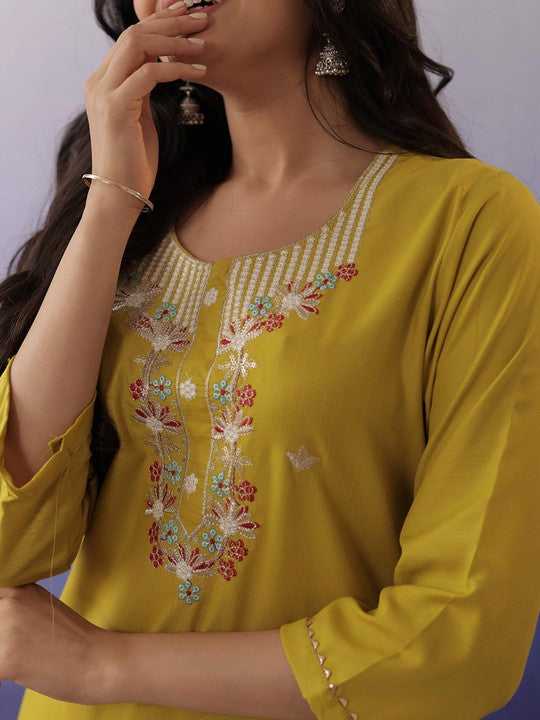 VAIDDO Women Embroidered Regular Kurta with Trousers & With Dupatta