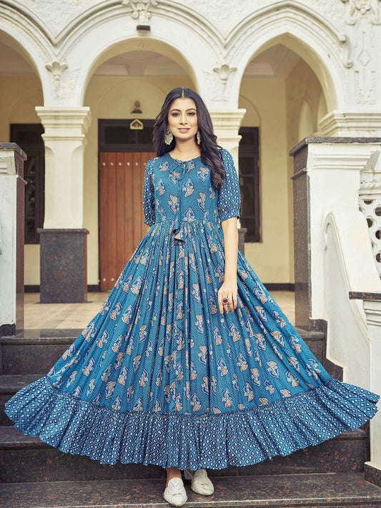 CHANSI Floral Printed Pleated Flared Maxi Dress