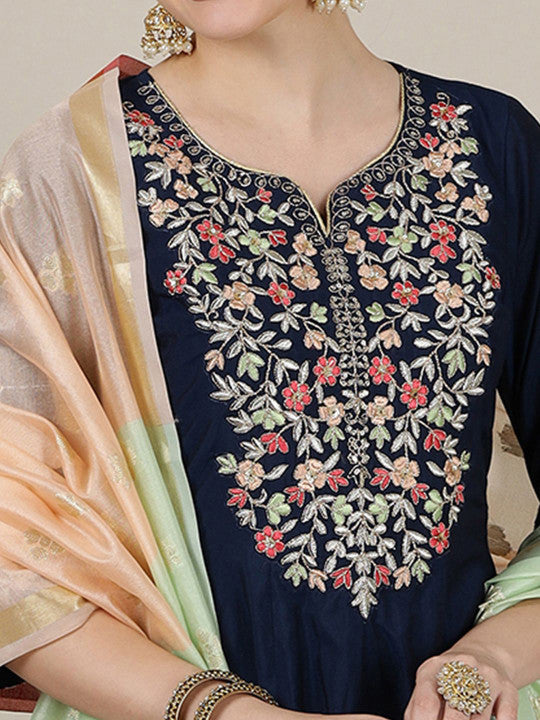 AURELIA Women Floral Embroidered Regular Kurta with Trousers & With Dupatta