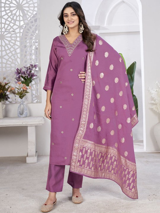 SRUTVA FASHION Floral Embroidered Kurta
