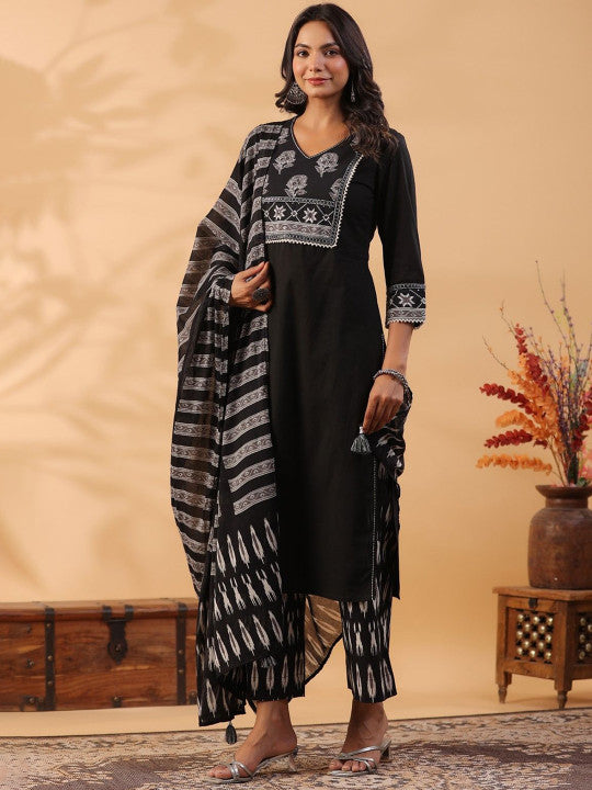 AUTUMN LANE Sarla Onyx Floral Printed Gotta Patti Pure Cotton Kurta With Palazzo & Dupatta