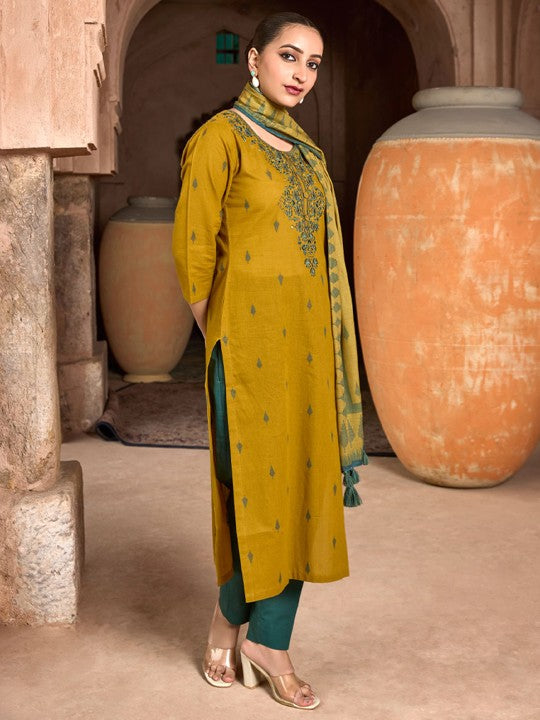 WOMEN PLUS Women Ethnic Motifs Embroidered Cotton Kurta with Trousers & Dupatta
