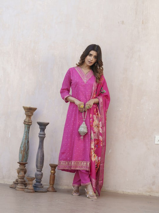 House of Pataudi Bandhani Printed V-Neck Panelled Anarkali Kurta