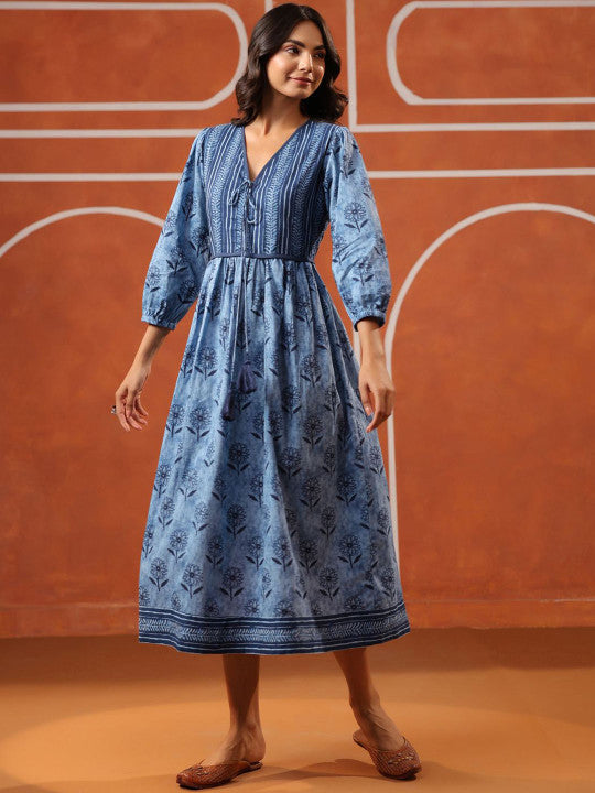 Jaipur Morni Women Floral Printed Pure Cotton Flared Maxi Ethnic Dresses