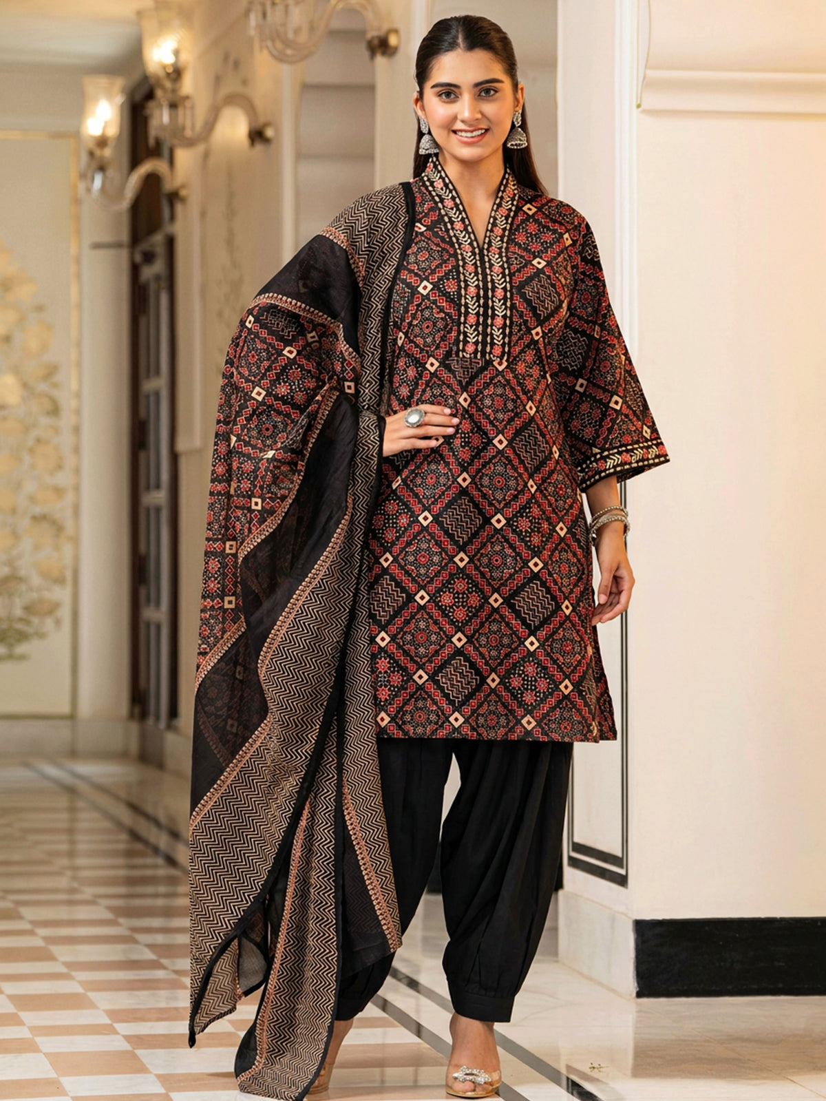 Cotton Voile Geometric Black Dupatta