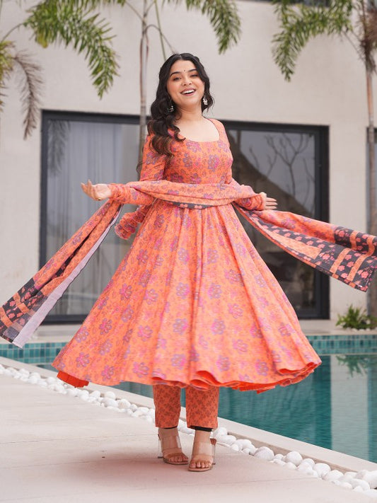 Tanhai Women Floral Printed Regular Pure Cotton Anarkali Kurta with Trousers & Dupatta