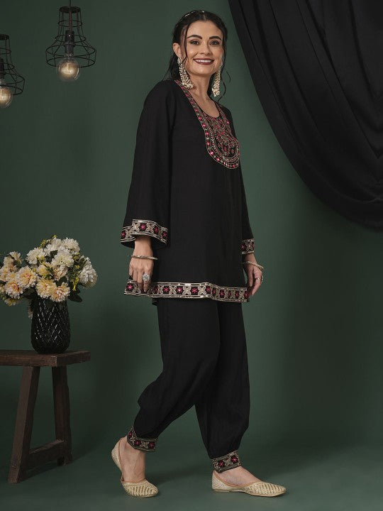 Globus Embroidered Yoke Bell Sleeves Tunic & Afghani Pants Fusion Co-Ord Set