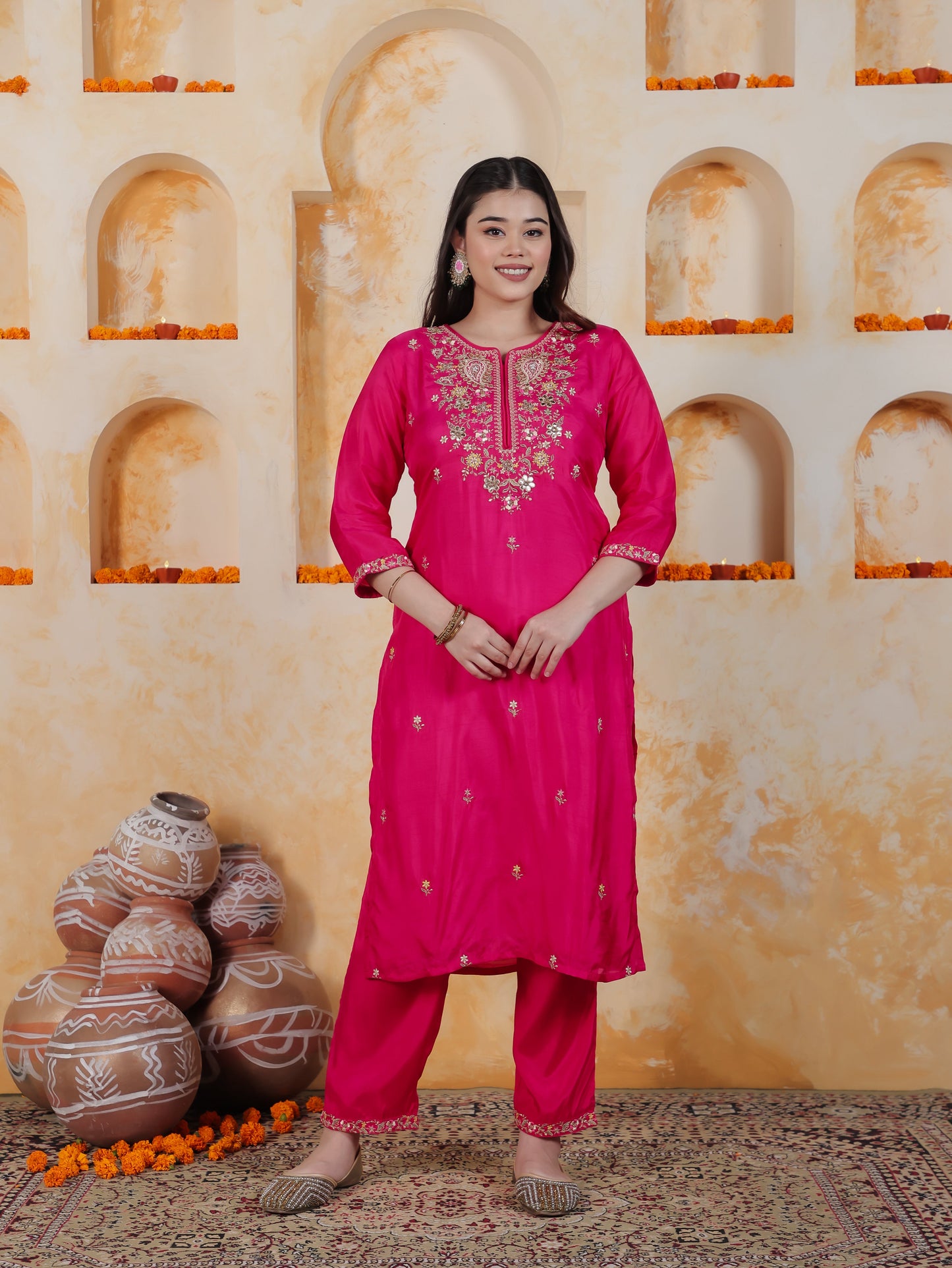 Zari Pink Solid PST Straight Kurta
