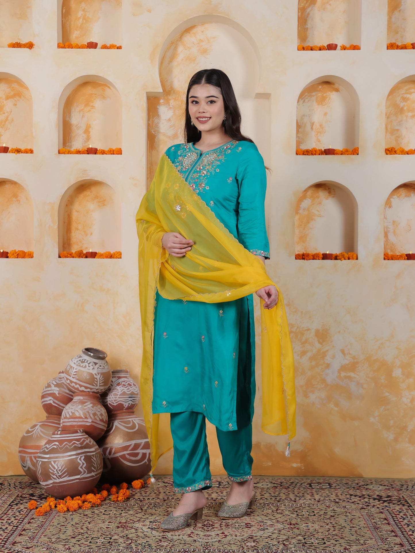 Zari Turquoise Solid PST Straight Kurta