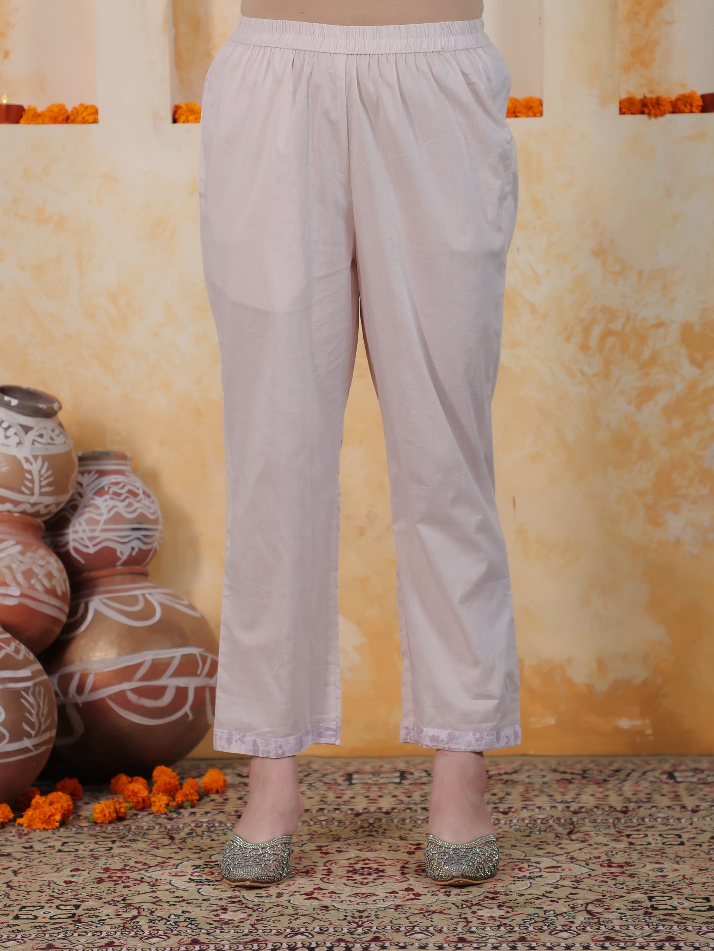 Zari Baby Pink Floral Cotton Blend Straight Kurta
