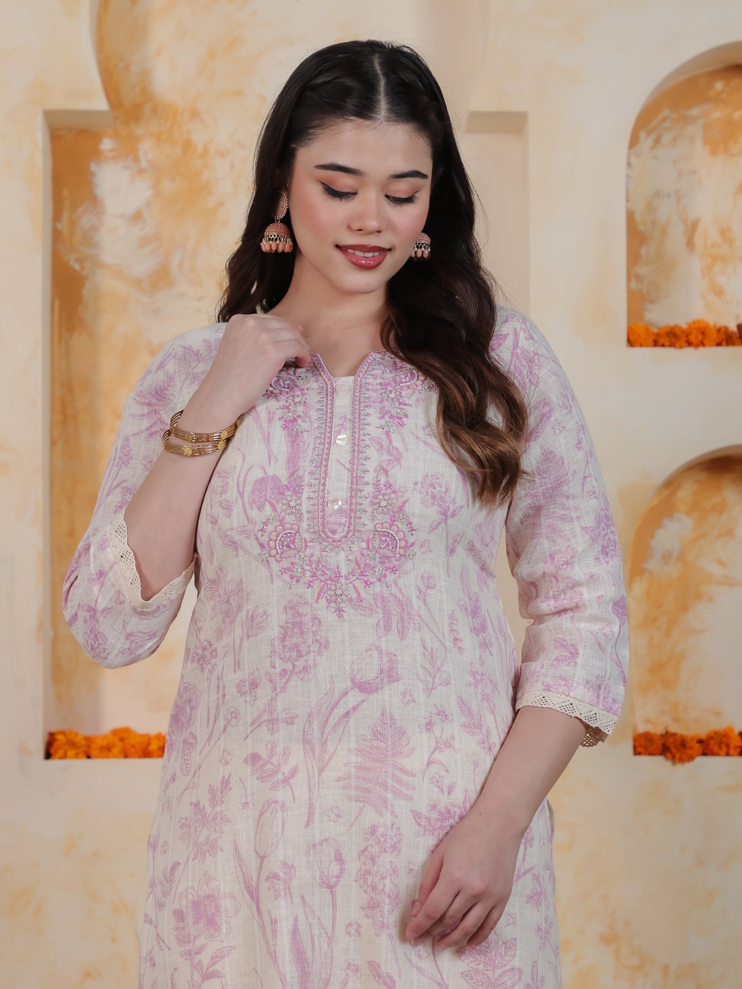 Zari Ivory Floral Lurex Cotton Straight Kurta