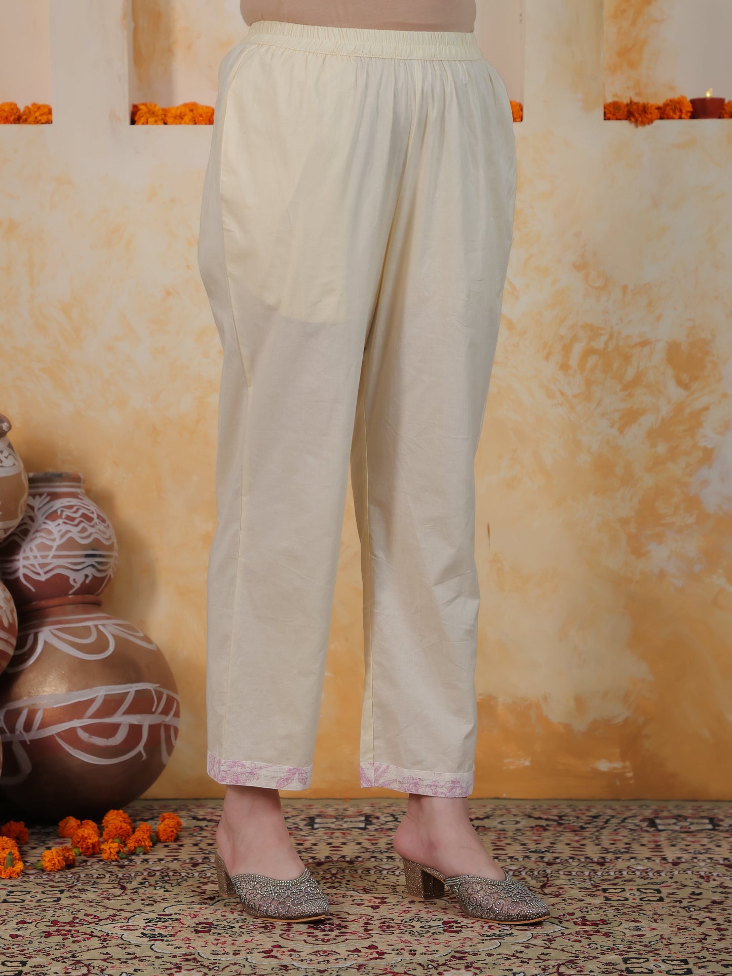 Zari Ivory Floral Lurex Cotton Straight Kurta
