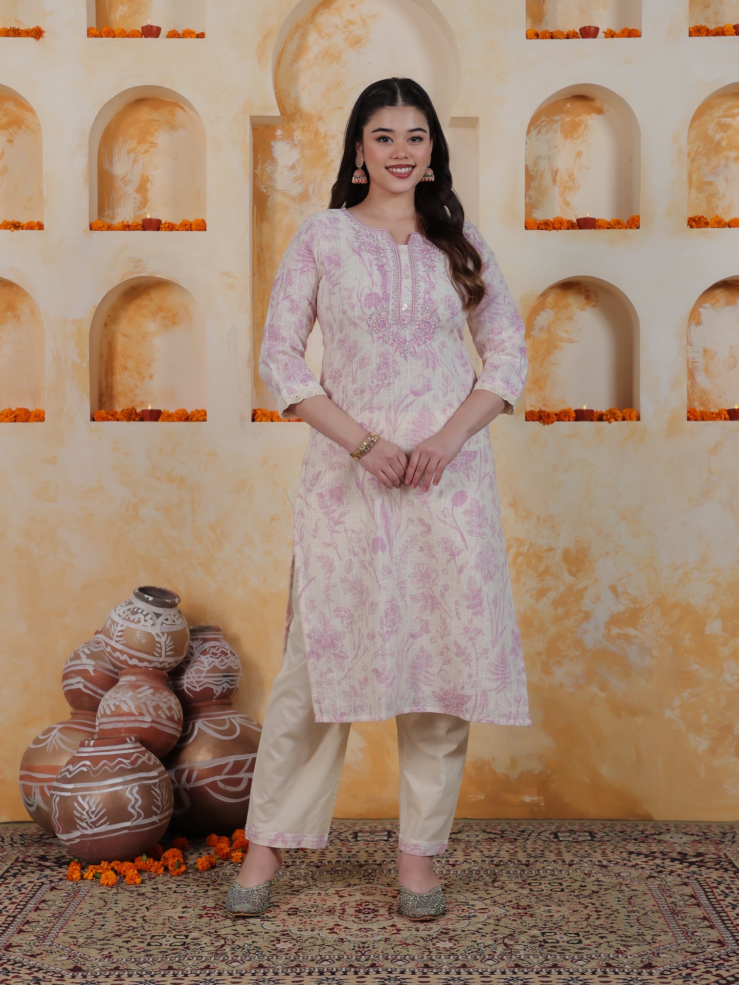 Zari Ivory Floral Lurex Cotton Straight Kurta