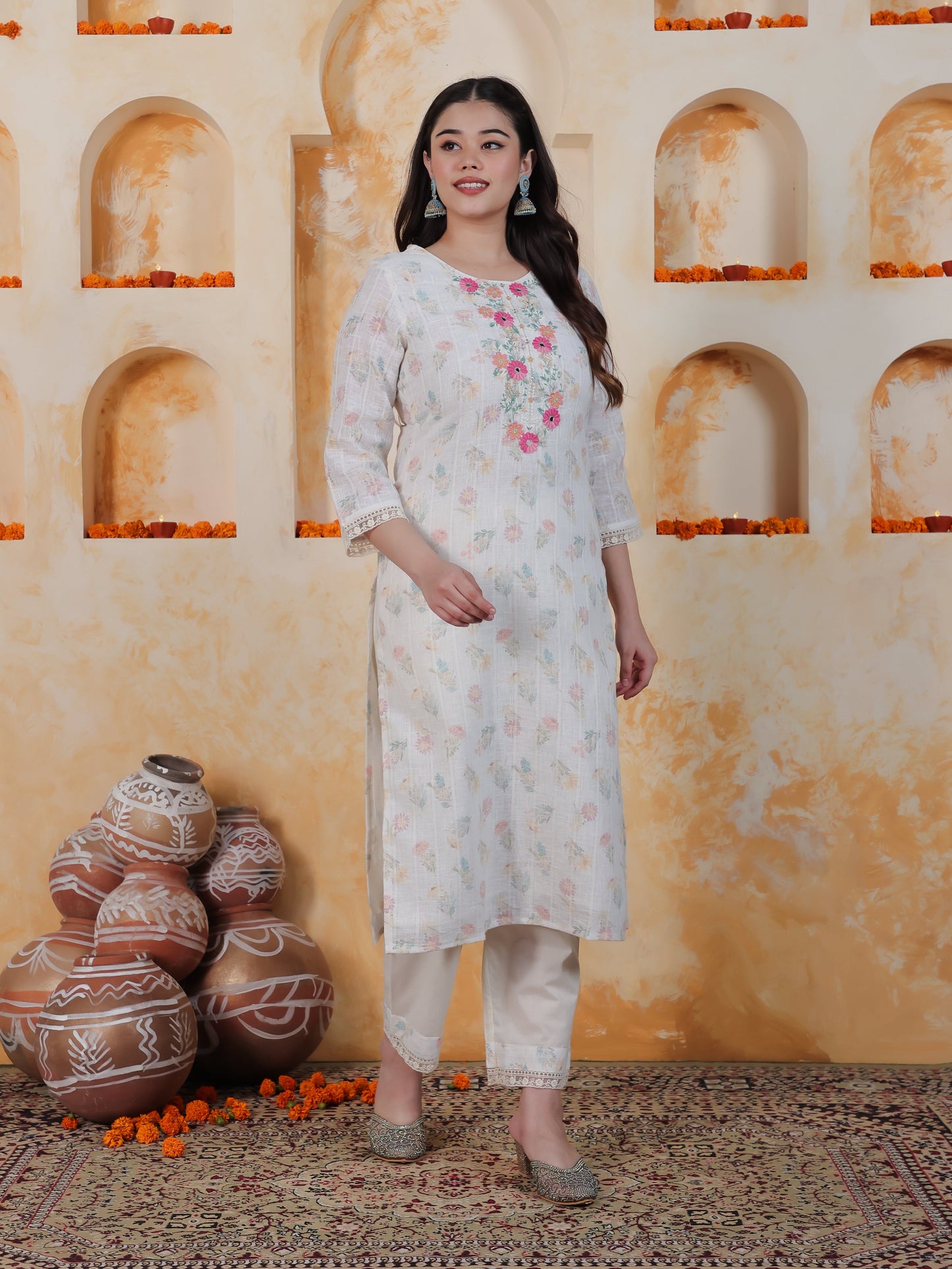 Embroidered White Floral Cotton Blend Straight Kurta