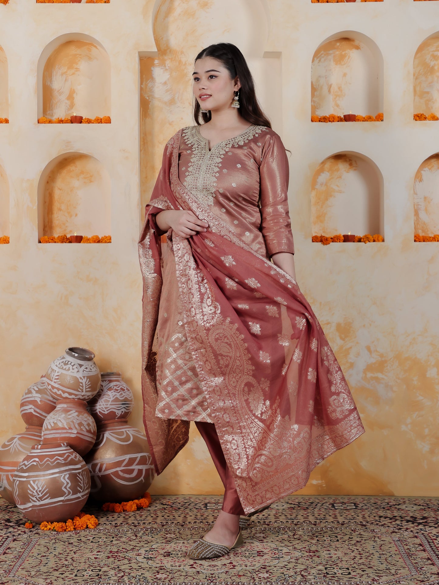 Zari Rose Gold Viscose Jacquard Straight Kurta