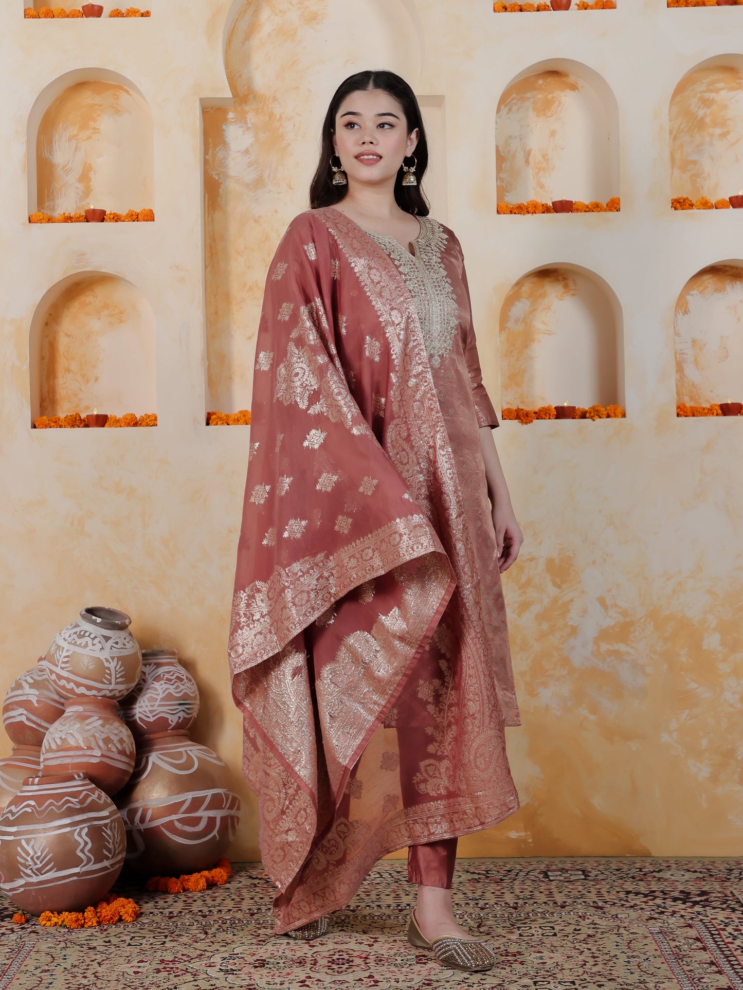 Zari Rose Gold Viscose Jacquard Straight Kurta