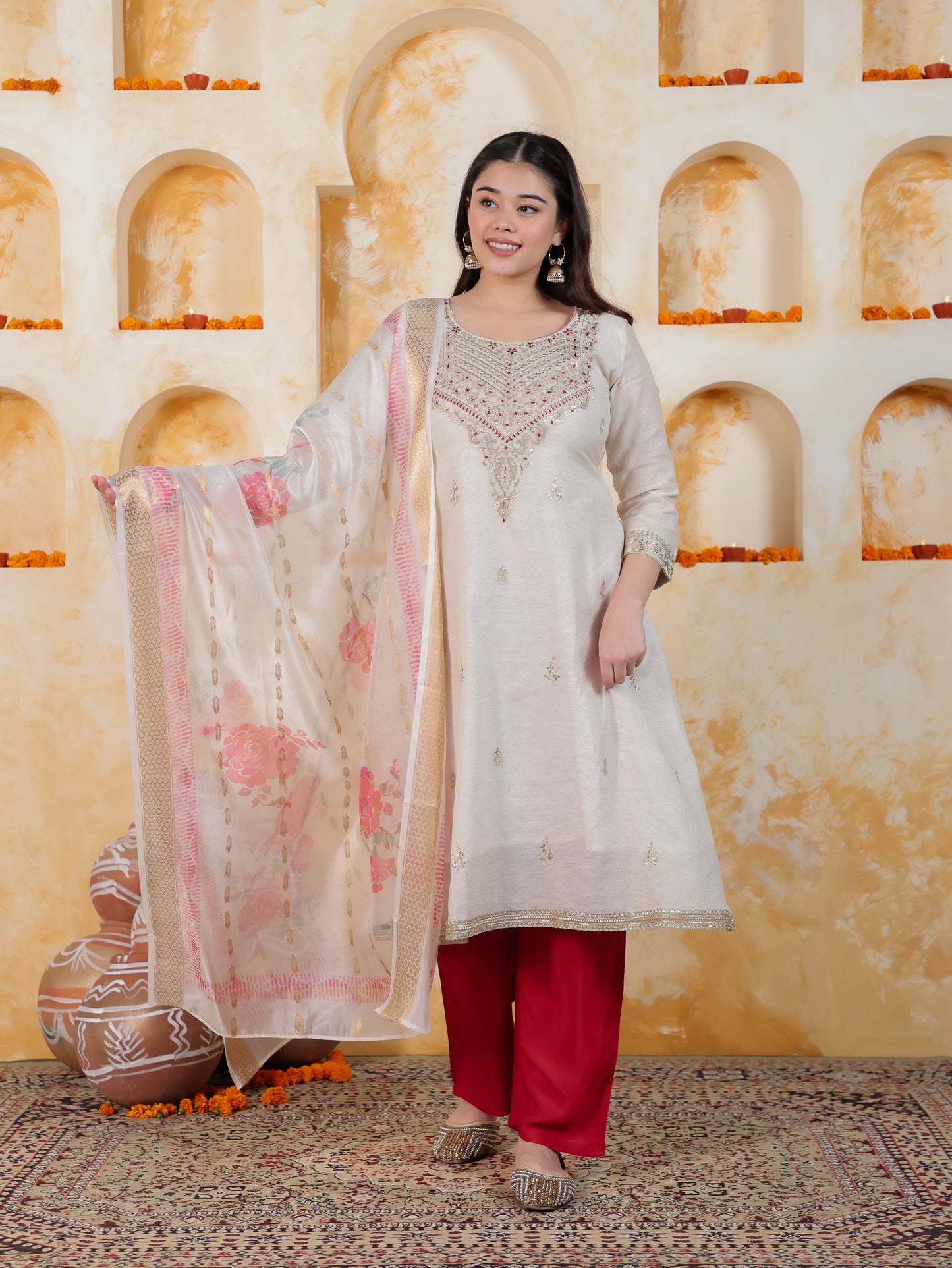 Zari Off White Solid PV Shimmer A-line Kurta