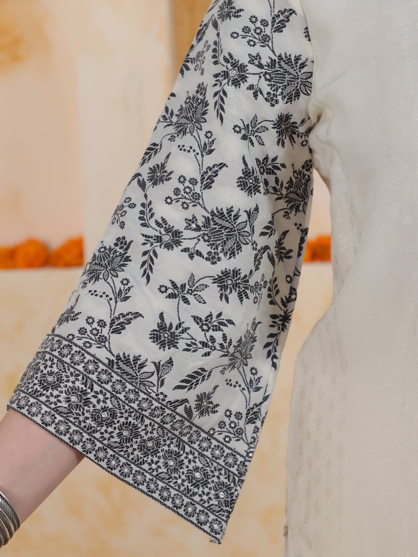 Beads & Stones Ivory Placement Print Cotton Dobby Straight Kurta
