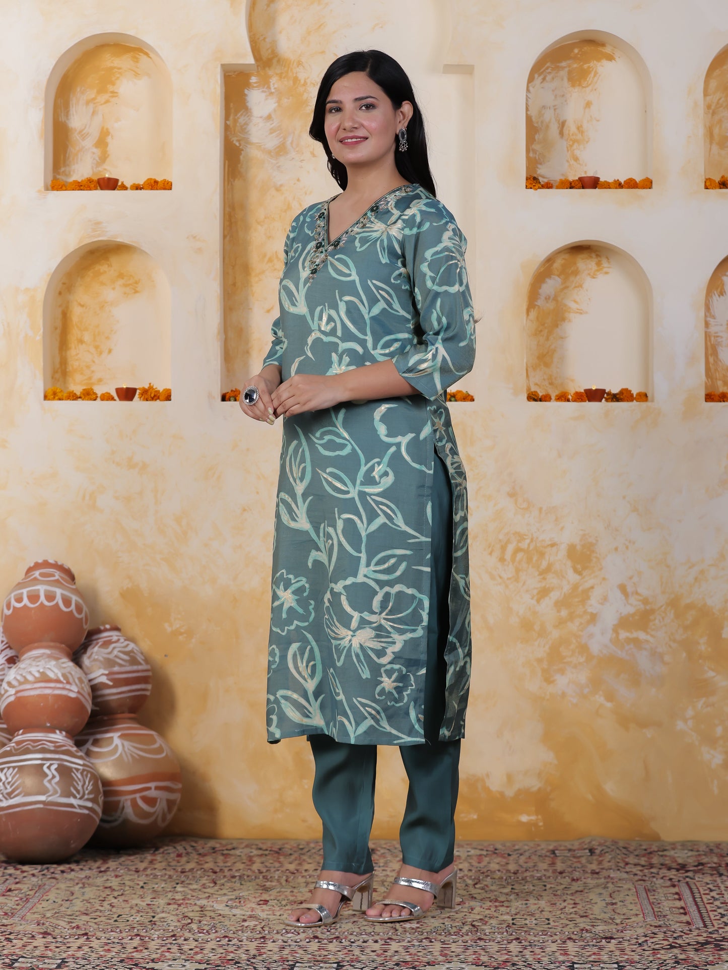 Zari Sea Green Viscose Jacquard Straight Kurta