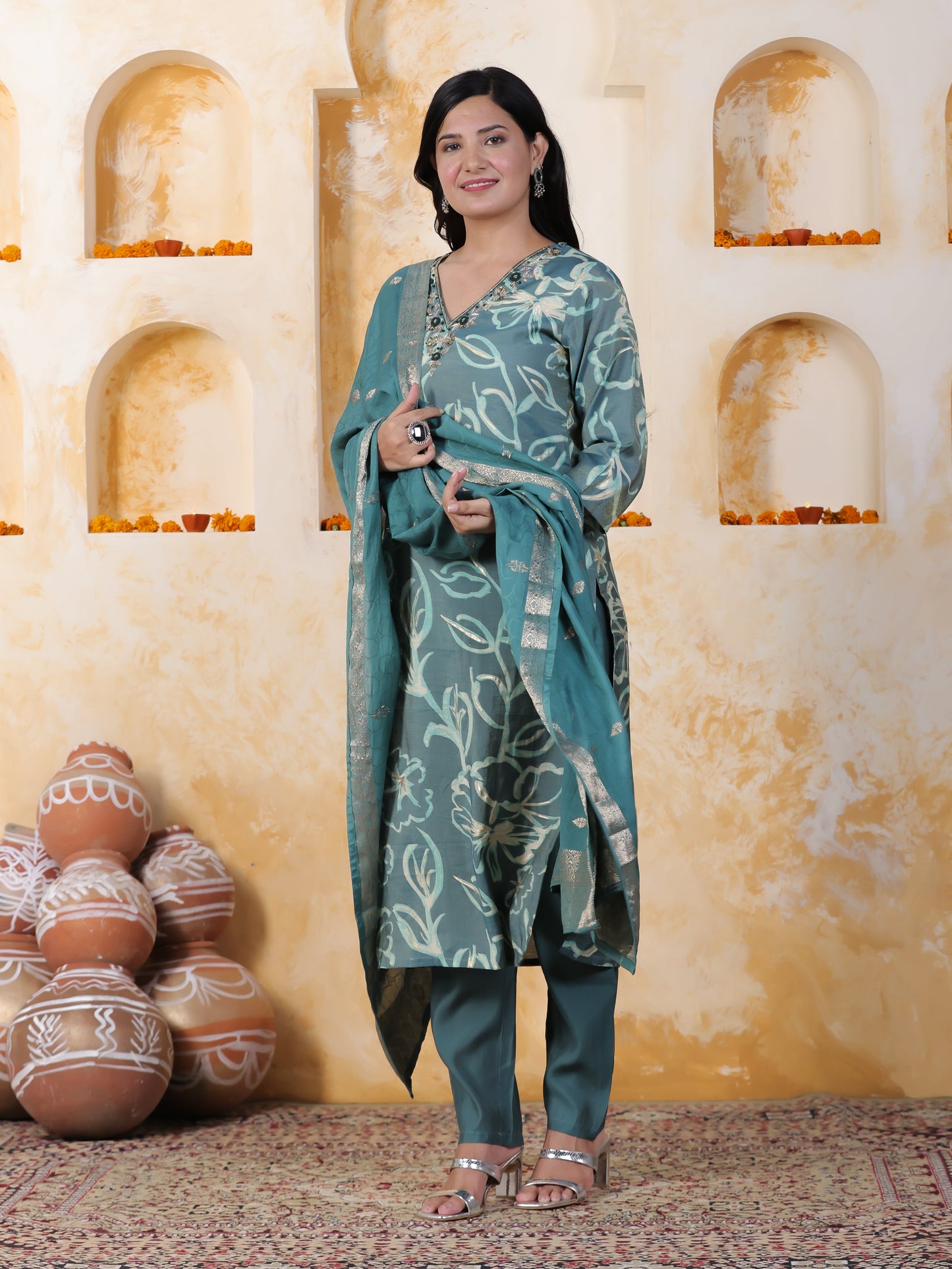 Zari Sea Green Viscose Jacquard Straight Kurta