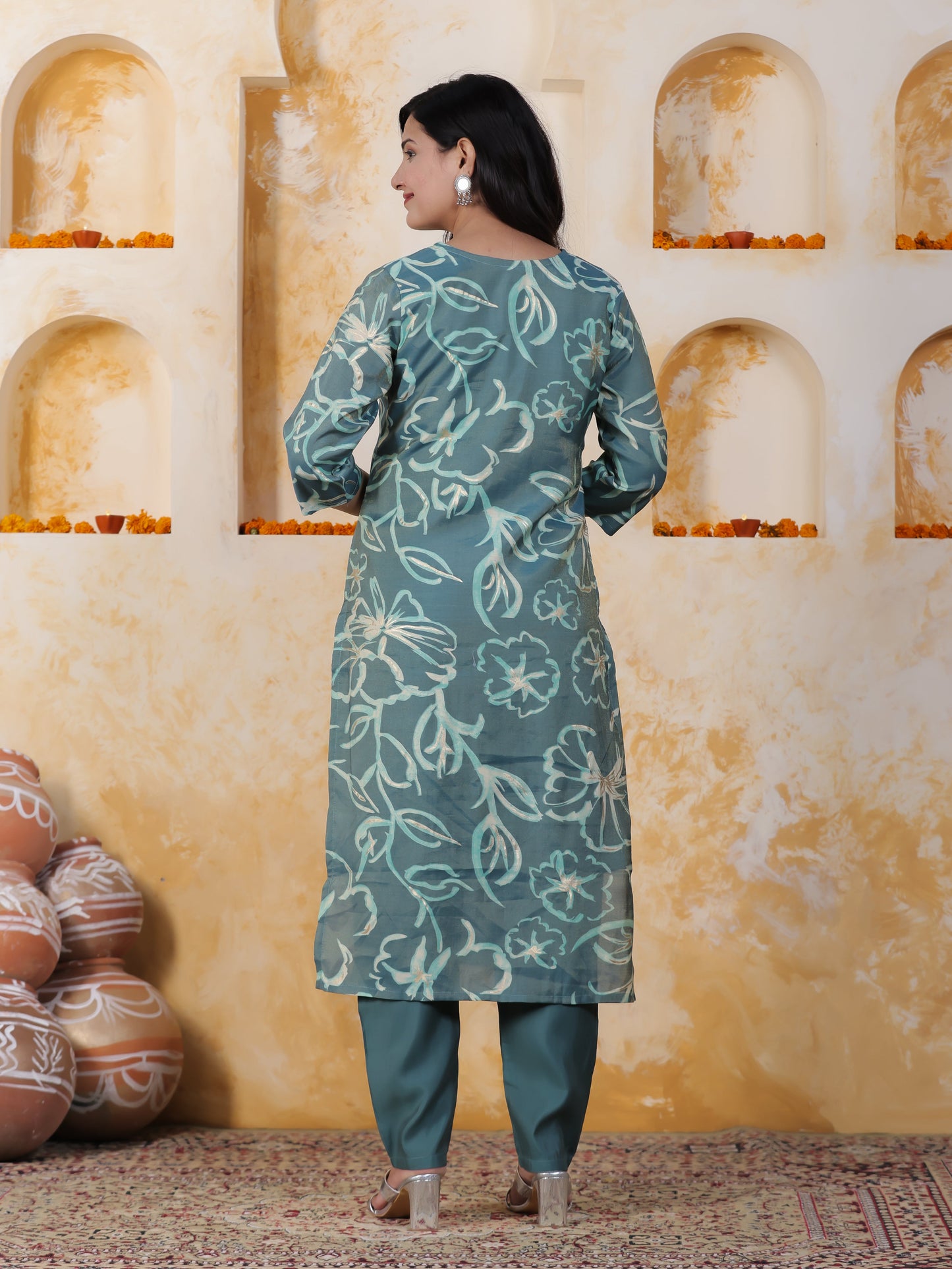 Zari Sea Green Viscose Jacquard Straight Kurta