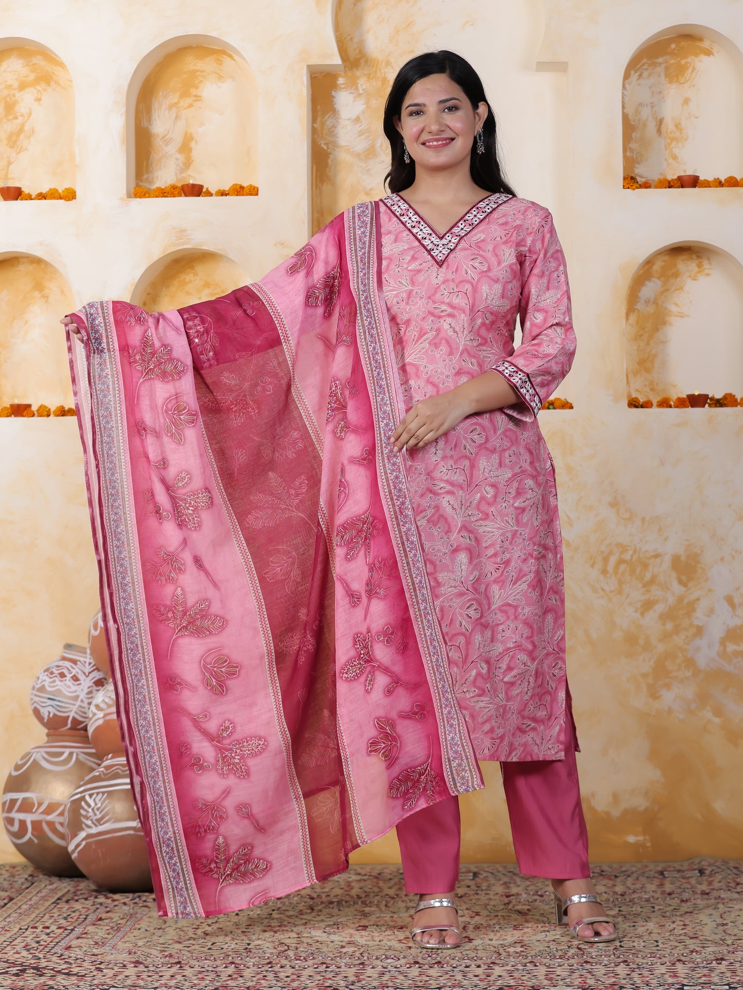 Mirror Work Pink Floral Cotton Blend Straight Kurta