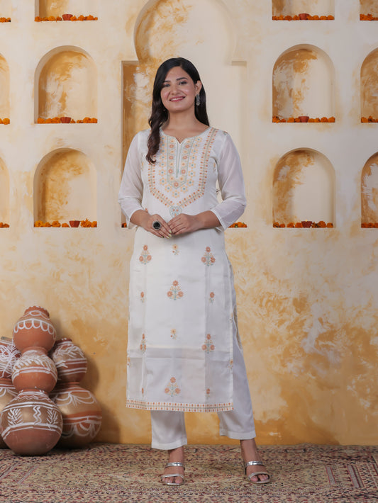 Embroidered White Organza Straight Kurta