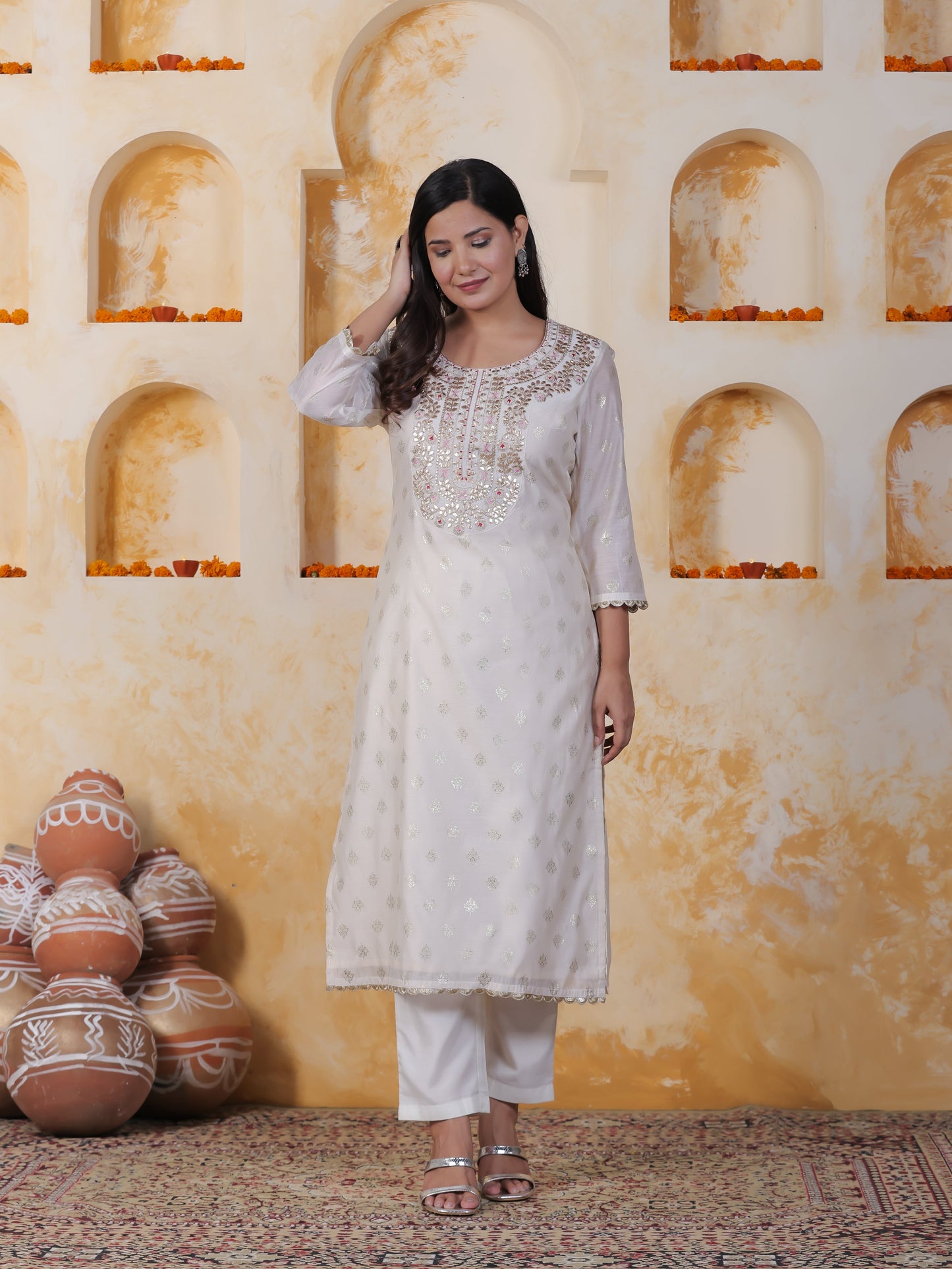 Hand work White Foil Chanderi Straight Kurta