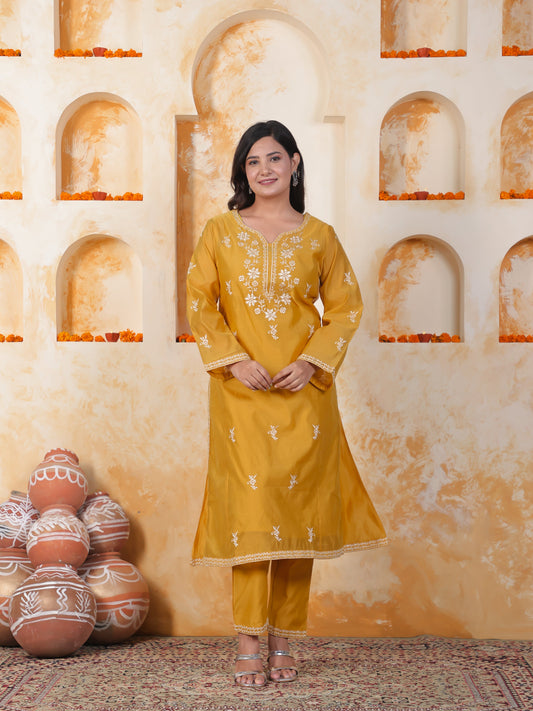 Embroidered Mustard Chanderi Straight Kurta