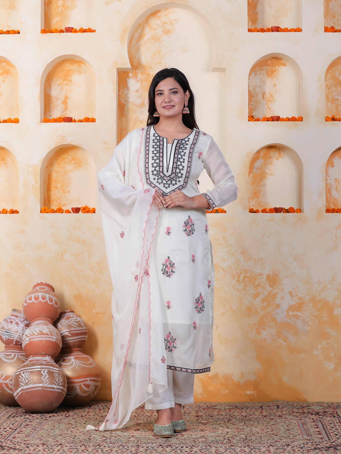 Embroidered White Organza Straight Kurta