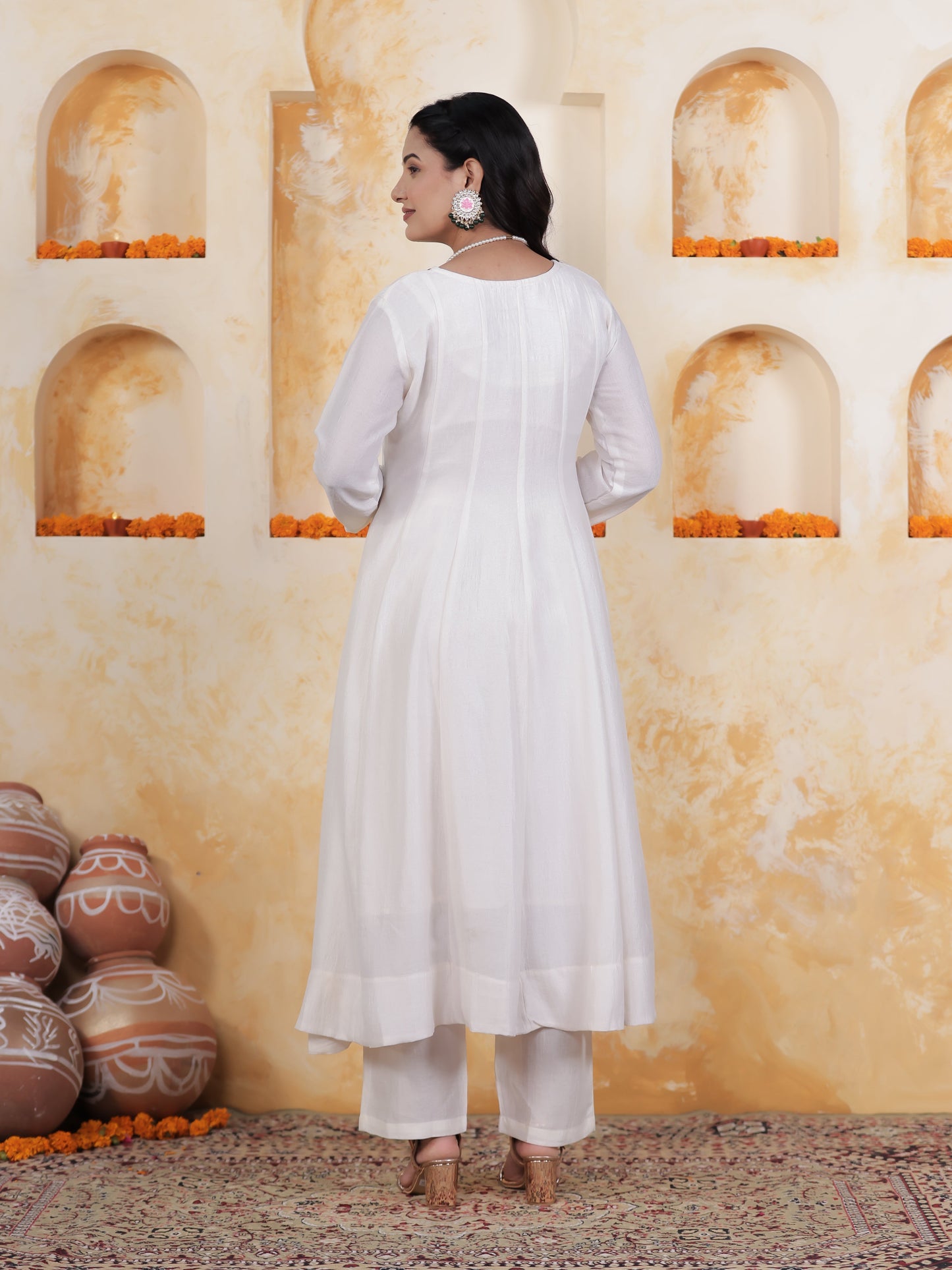 Embroidered White PV Shimmer Anarkali Kurta