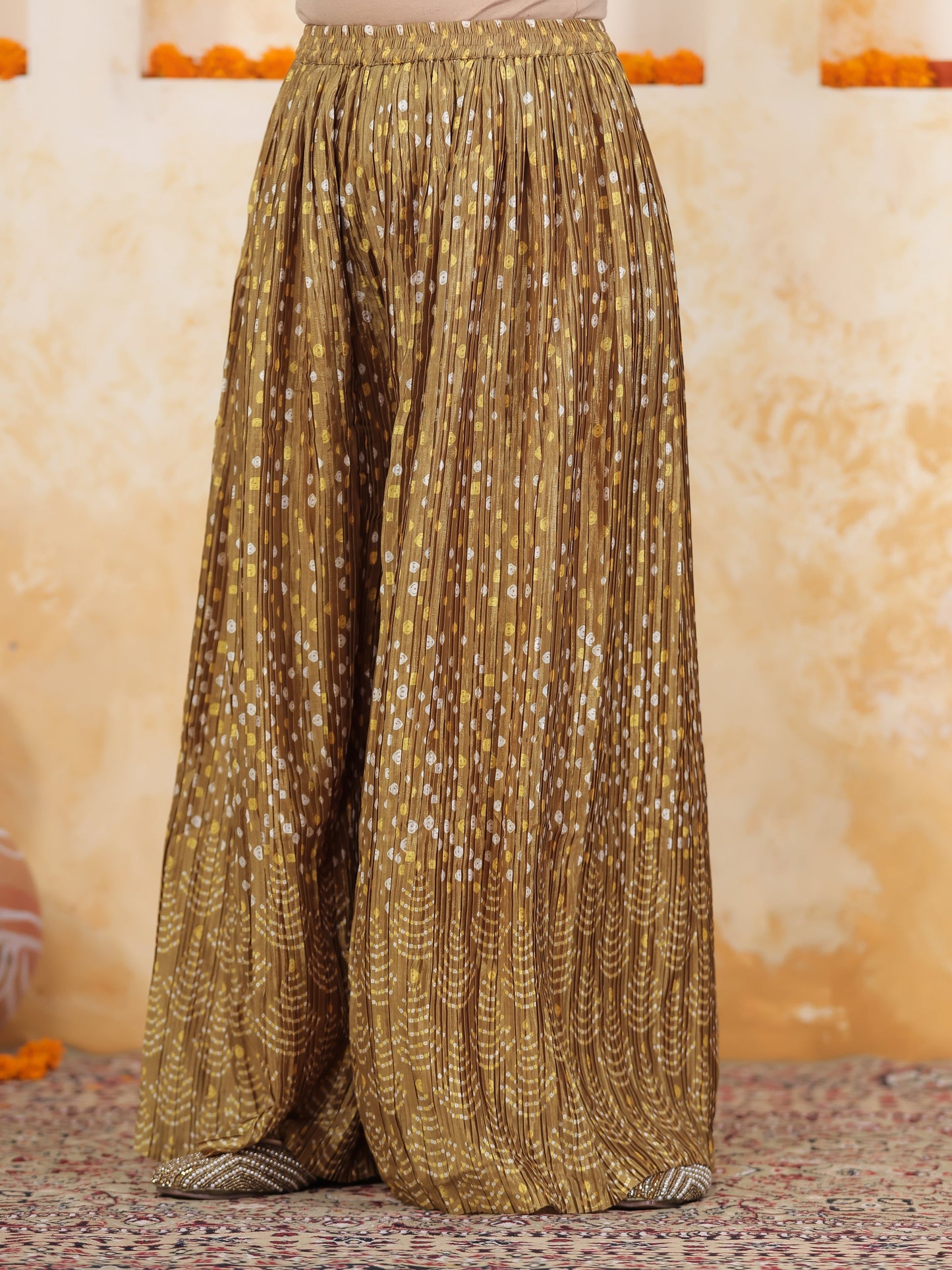 Mirror Embroidery Green Border print Chanderi Straight Kurta