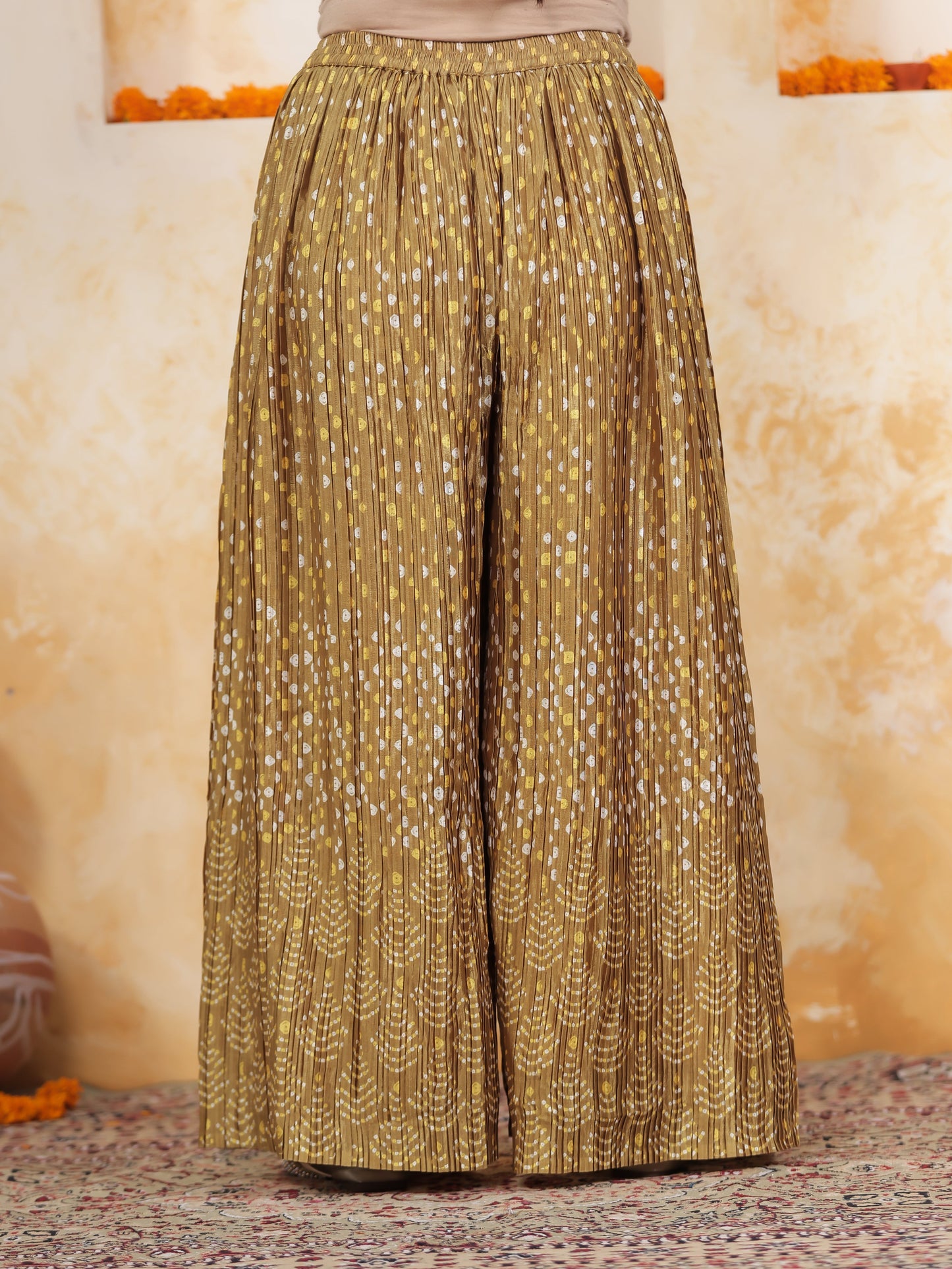 Mirror Embroidery Green Border print Chanderi Straight Kurta