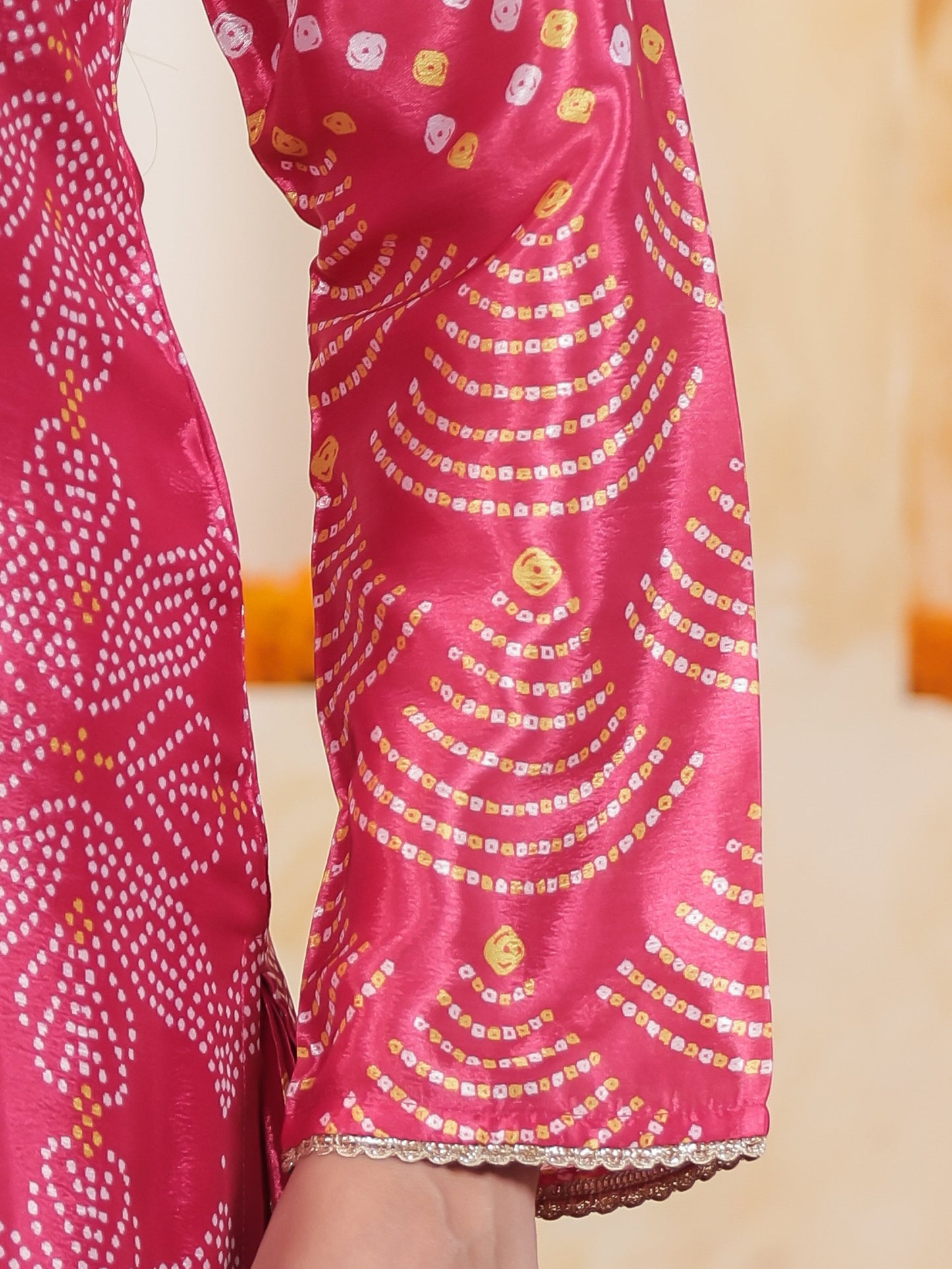 Mirror Embroidery Pink Border print Chanderi Straight Kurta