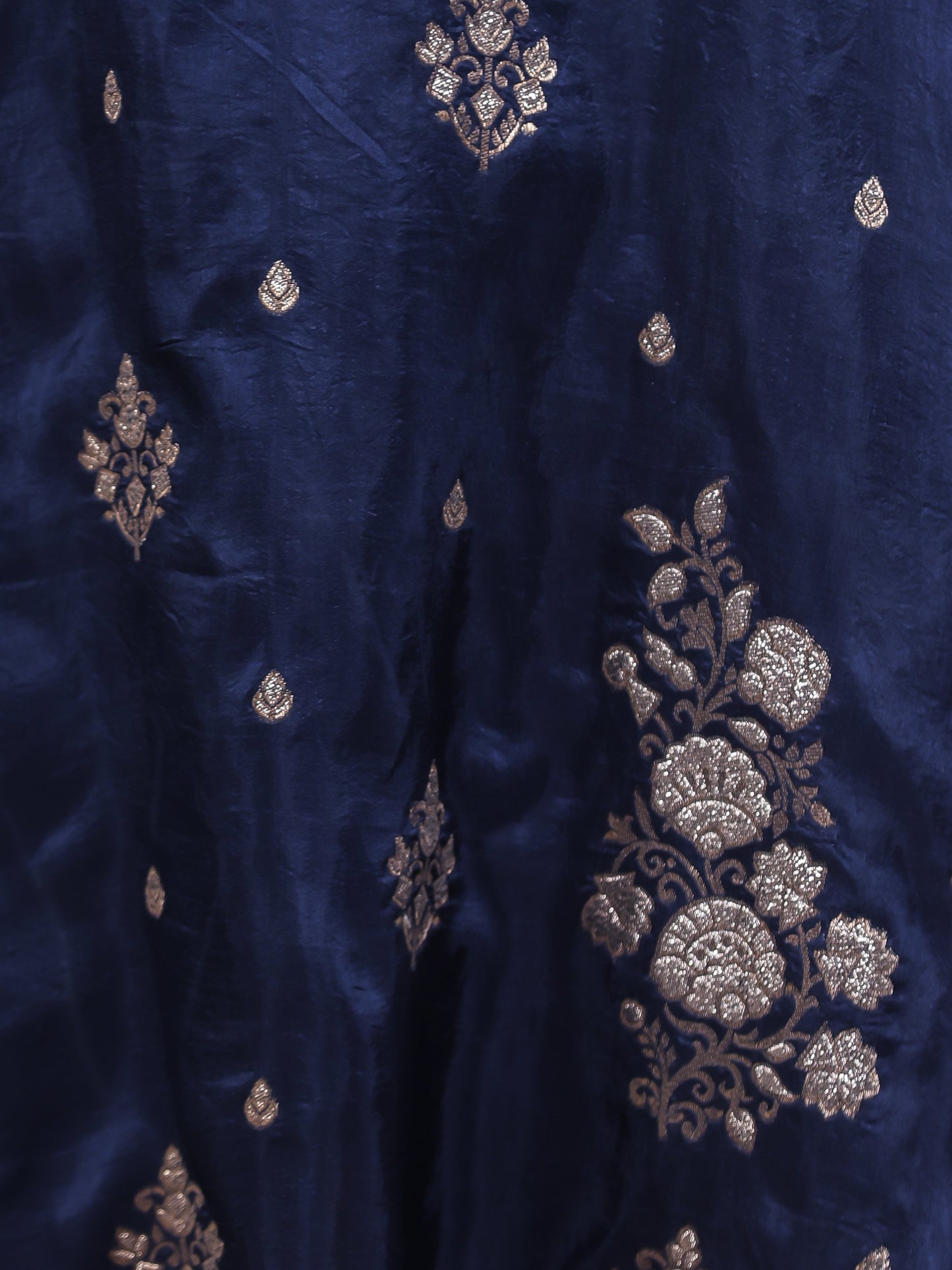 Embroidered Royal Blue Viscose Jacquard Straight Kurta