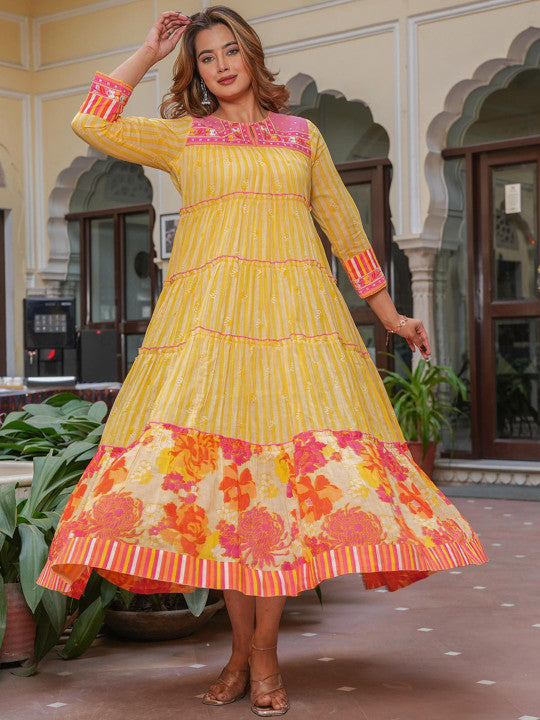 Printed Fit and Flare Maxi Dress