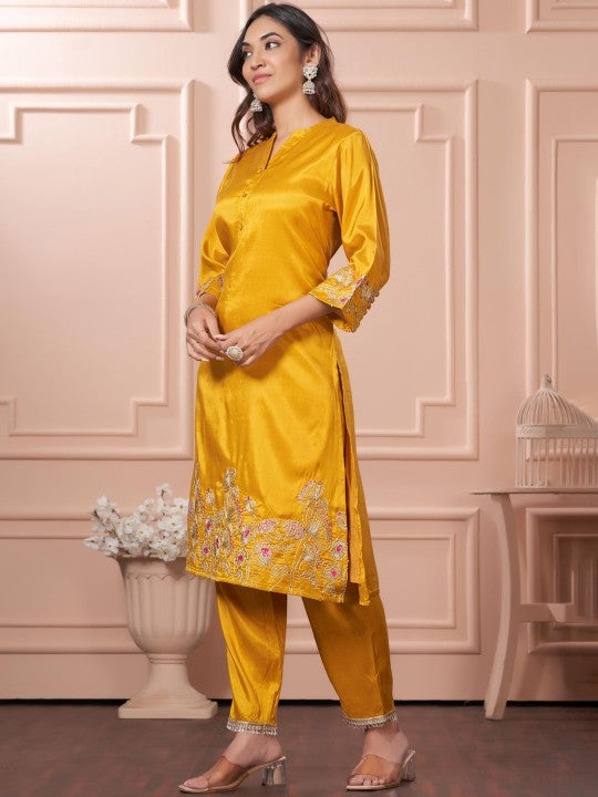 BulBul Women Floral Embroidered Regular Kurta