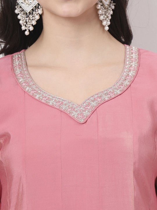 Yufta Women Embroidered Regular Thread Work Kurta