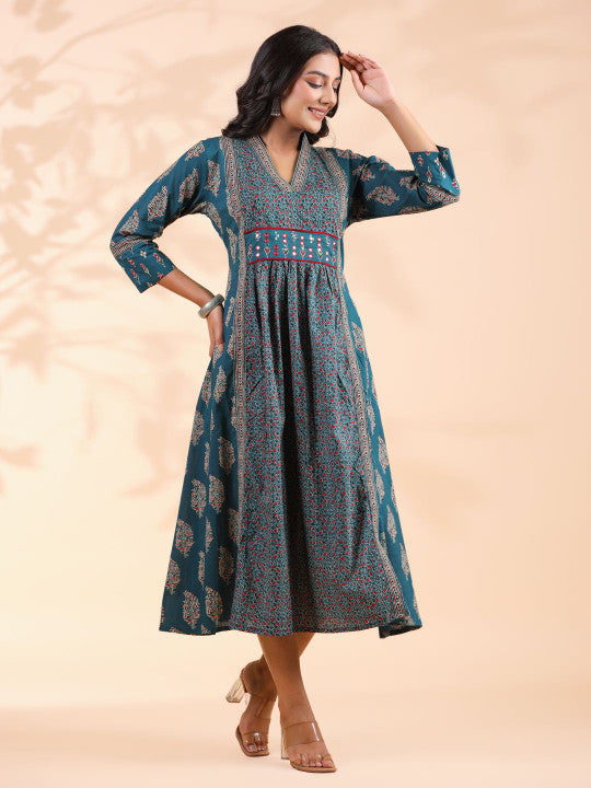 Vbuyz Ethnic Motifs Printed Cotton A-Line Midi Dress